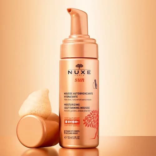 Obtenez un bronzage naturel et hydraté avec Nuxe Sun Mousse