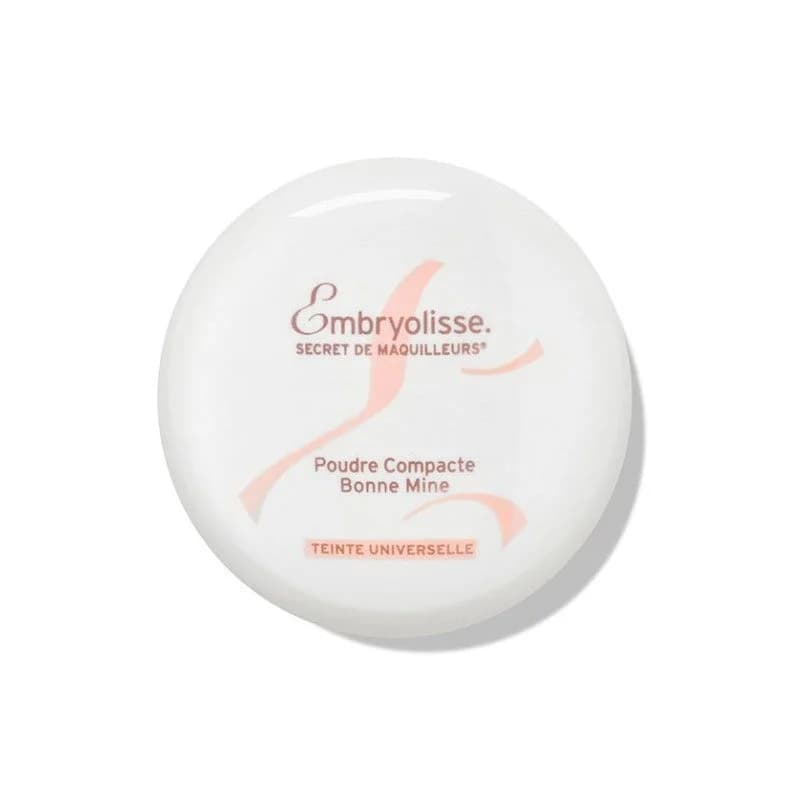 Révélez un teint éclatant avec la Poudre Compacte Embryoliss