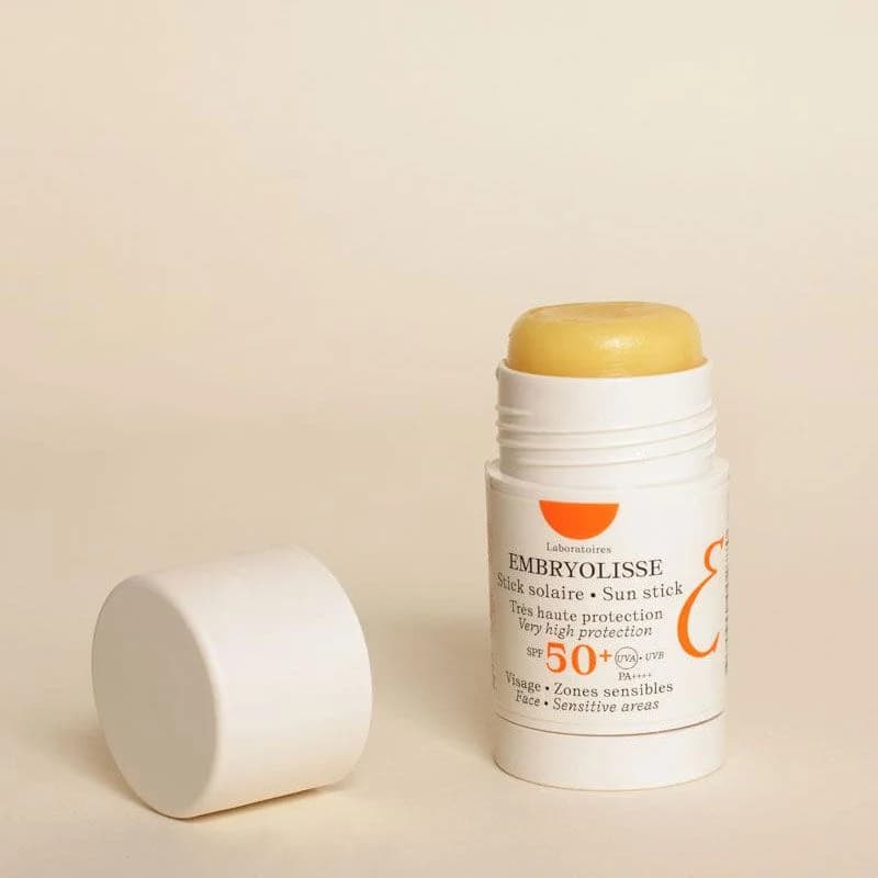 Protégez & Illuminez: Stick Solaire SPF 50 Embryolisse