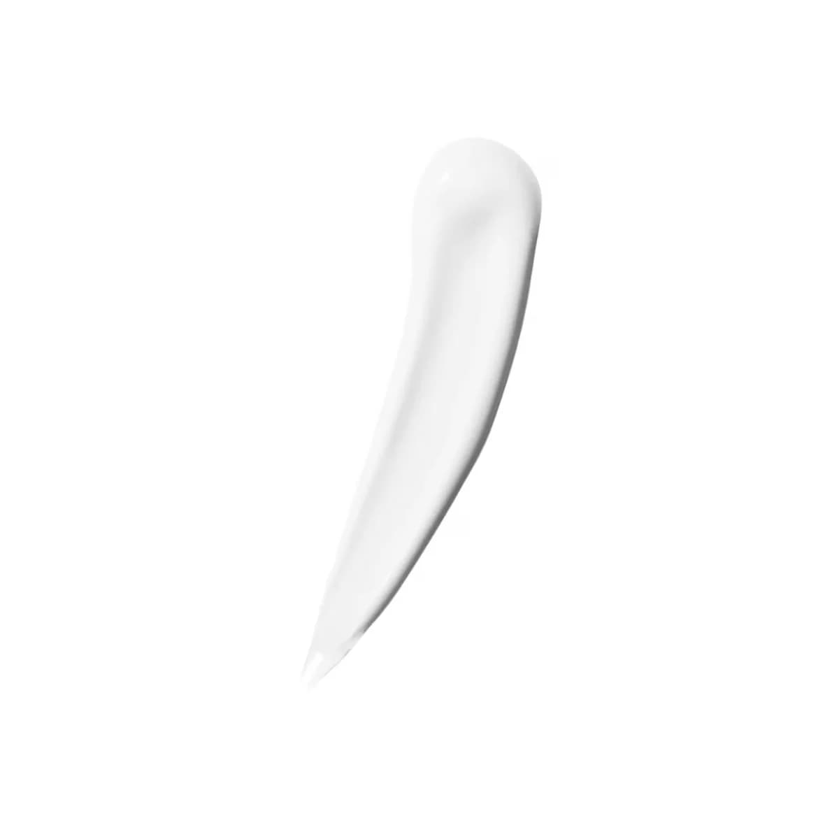 Lissez votre teint et estompez les pores avec Maybelline Bab
