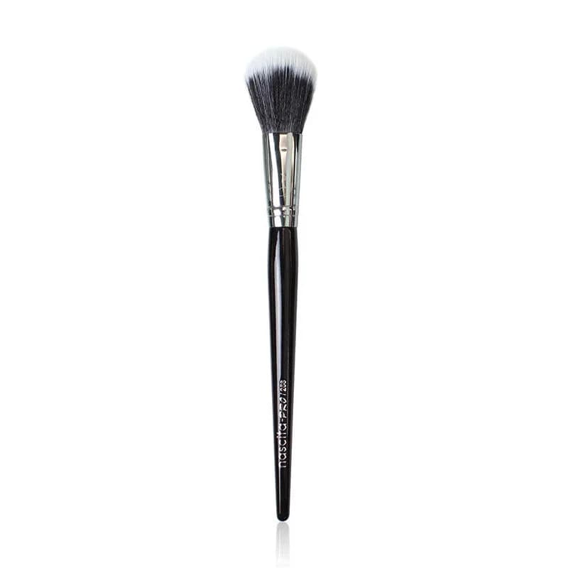 Sublimez votre teint avec le Pinceau Poudre Nascita Pro Duo