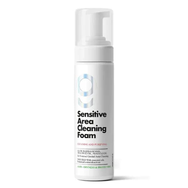Greenlabel Sensitive Area Intimate Cleansing Foam 200 ml