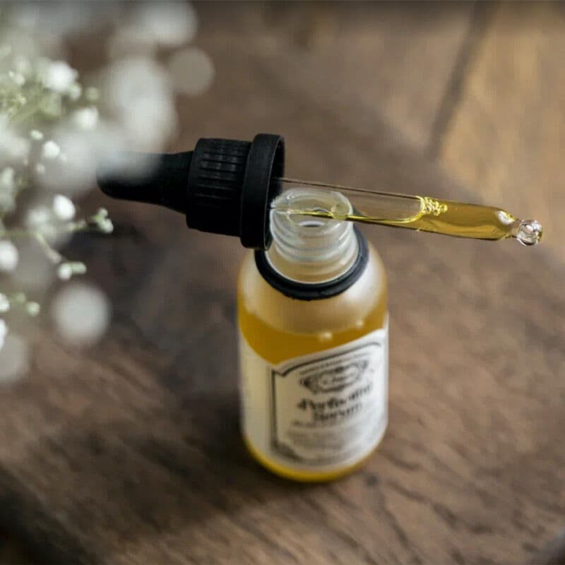Révélez une peau fraîche et unifiée avec le Sérum Rosece R03